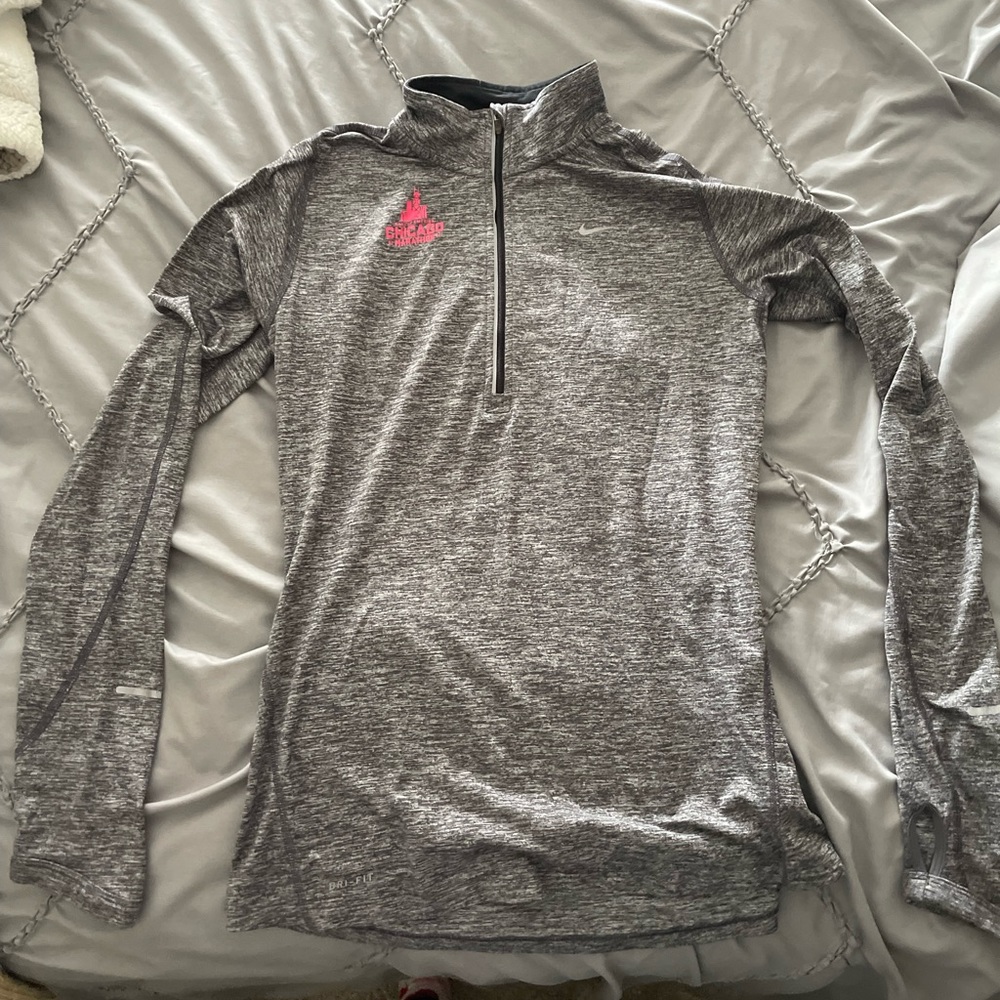 Nike 2014 Chicago Marathon Womens Running Element Dri-Fit Half Zip, Gray/Gray, S